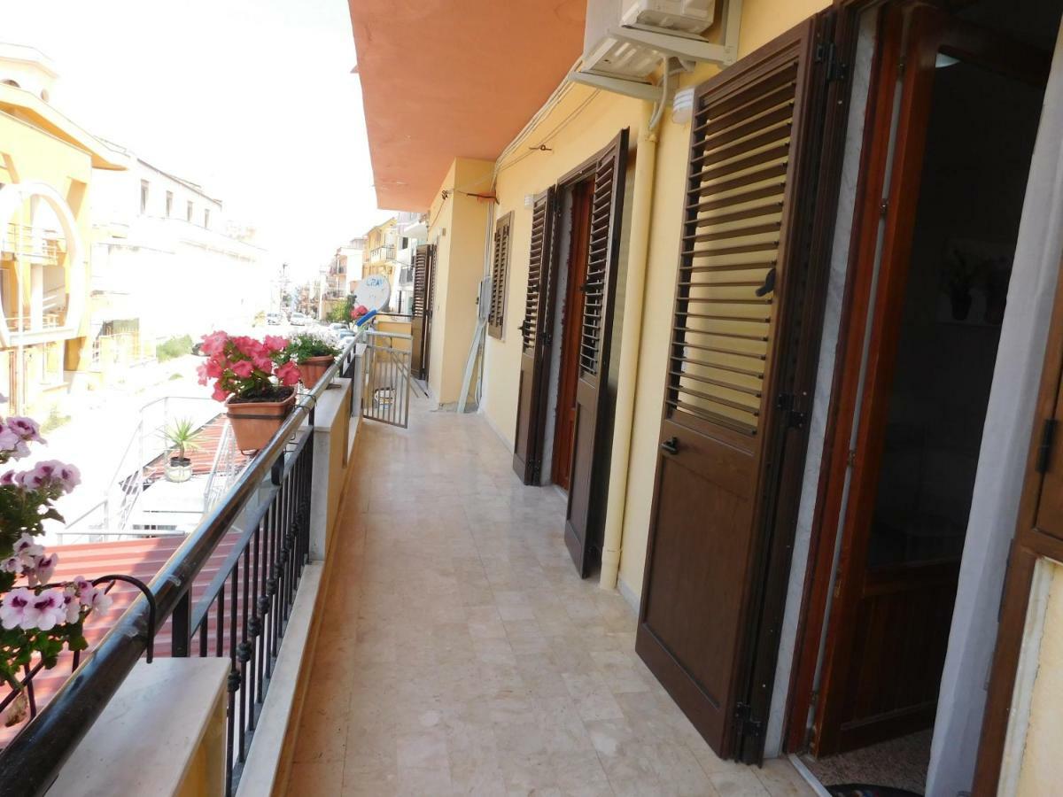 Sophia Appartament Apartment Трапето Екстериор снимка